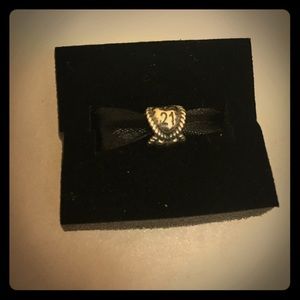 RARE DISCONTINUED Pandora 21 Charm