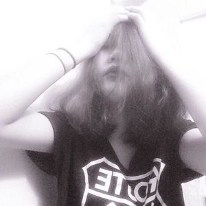 Meet your Posher, Tif