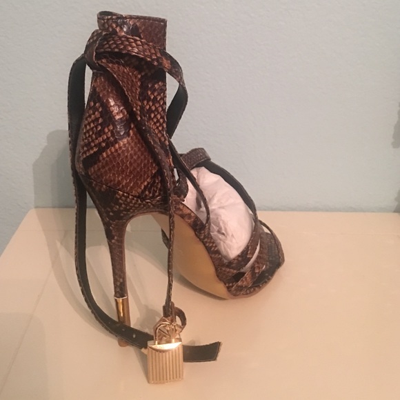 Brand new - Picture 2 of 3