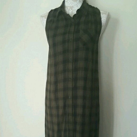 Green Plaid Maxi Duster Dress - Picture 2 of 4