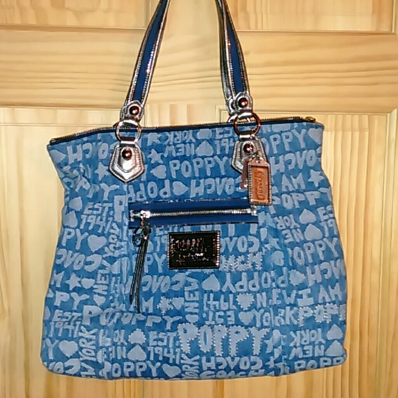 Rare retired Coach poppy glam Wordblock blue tote