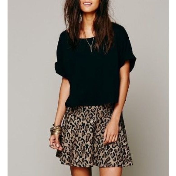 Free People Dresses & Skirts - ‼️HP-Free People Chenille Cheetah Skirt - sz. 2
