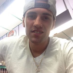 Meet your Posher, Justin