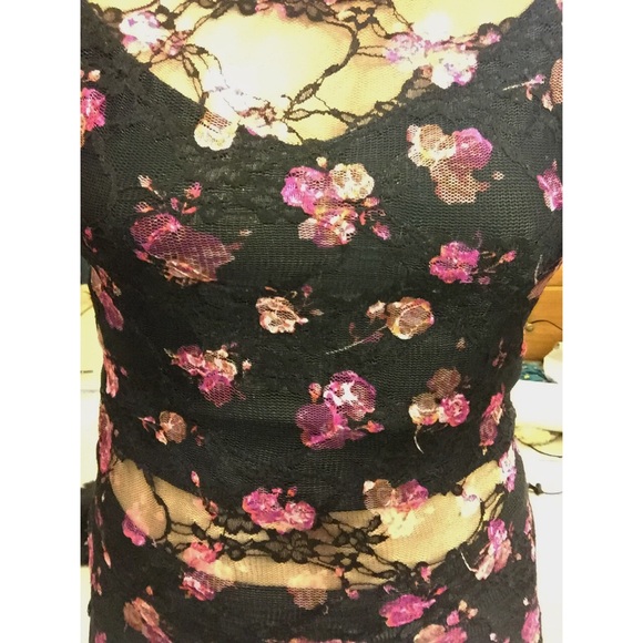 Kirra Lace long sleeves - Picture 3 of 4