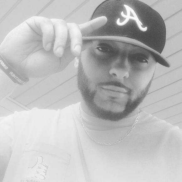 Meet your Posher, Kevin - Picture 1 of 1