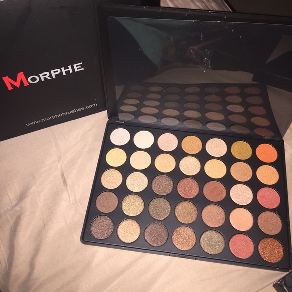 SOLD ON MERC‼️‼️‼️NEW••MORPHE 350s PALETTE