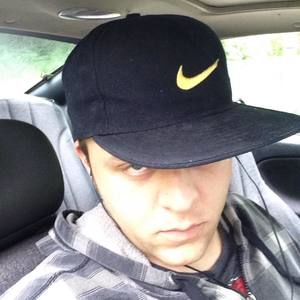 Meet your Posher, Aaron