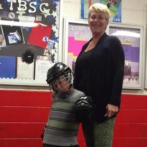 Meet your Posher, Gloria