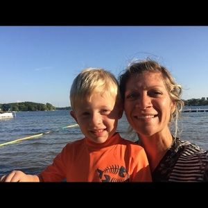 Meet your Posher, Melissa