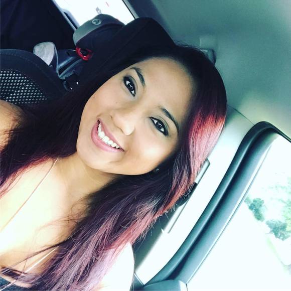 Meet your Posher, Anita - Picture 1 of 1