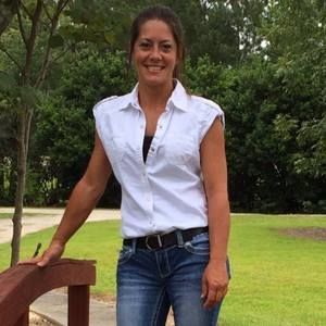 Meet your Posher, Laura