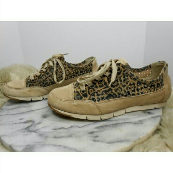 paul green leopard sneakers