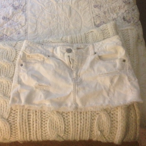 American Eagle Mini Skirt
