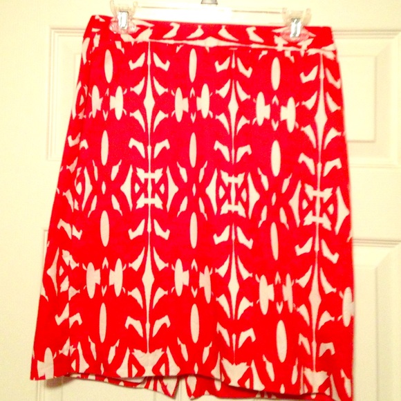 🎉SALE! 🎉Van Heusen pencil skirt