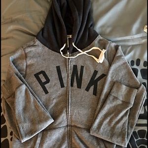 VS Pink MU Zip