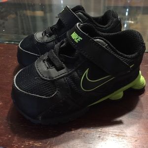 Baby Nike Shox size 4c