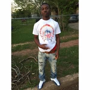 Meet your Posher, Dee