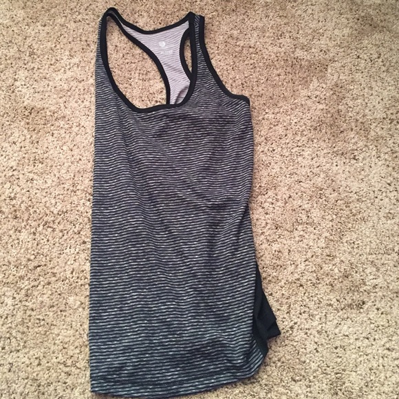 Black semi fitted workout tank, XS