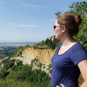 Meet your Posher, Magdalene