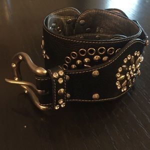 Kathy van Zeeland studded belt