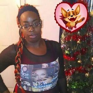 Meet your Posher, Evonne