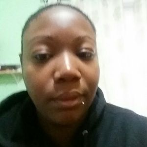 Meet your Posher, Leonela