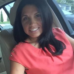 Meet your Posher, Corinne