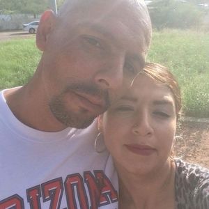 Meet your Posher, Carlos