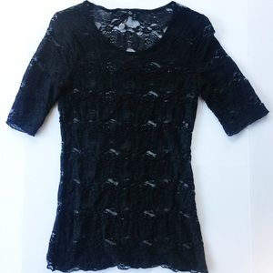 Black lace BKE top