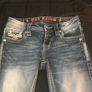 🌟Cheap 💥 paid 169$ Rock Revival Jeans🌺
