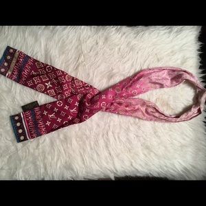 ❌sold❌ Louis Vuitton maps bandeau