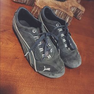 Puma Athletic Tennis Shoes