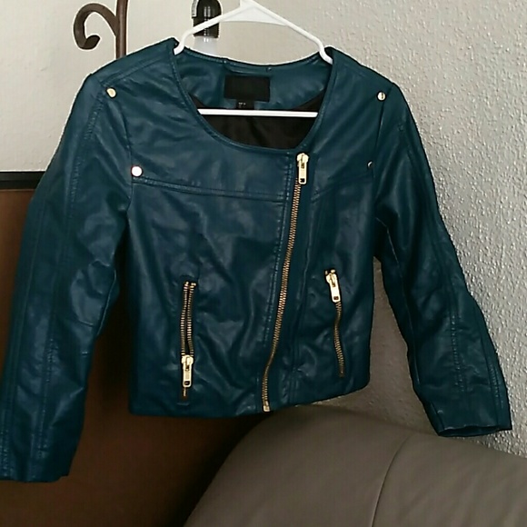 New H&M fall quater sleeve jacket - Picture 1 of 3