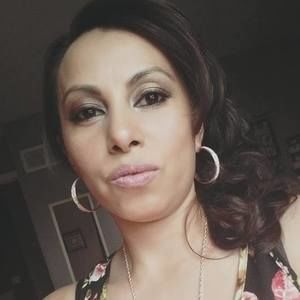 Meet your Posher, Sandra