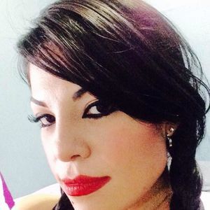 Meet your Posher, Yenny