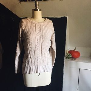 - cozy cream sweater - s -