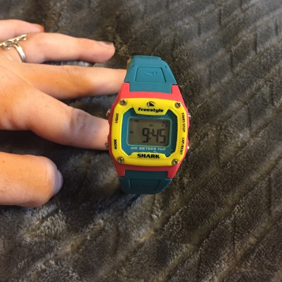 Shark freestyle watch