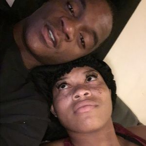 Meet your Posher, Derick