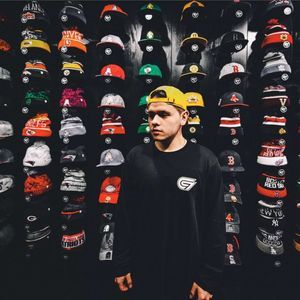 Meet your Posher, Andres