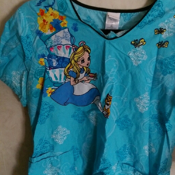 Disney scrub top!!!