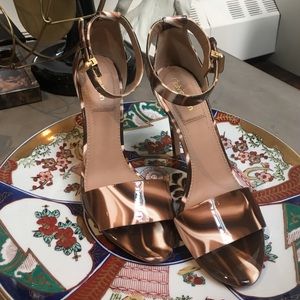 J8358 Brianna printed patent