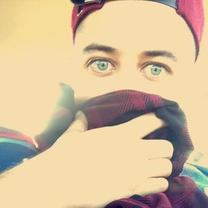 Meet your Posher, Joel