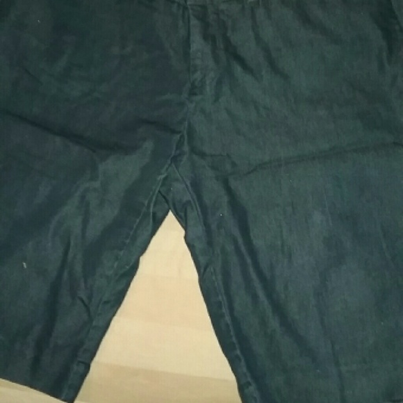 Meet your Posher, Darlene - Picture 4 of 4