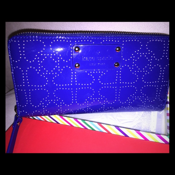 Kate Spade Holiday Blue Metrospade Wallet