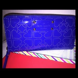 Kate Spade Holiday Blue Metrospade Wallet