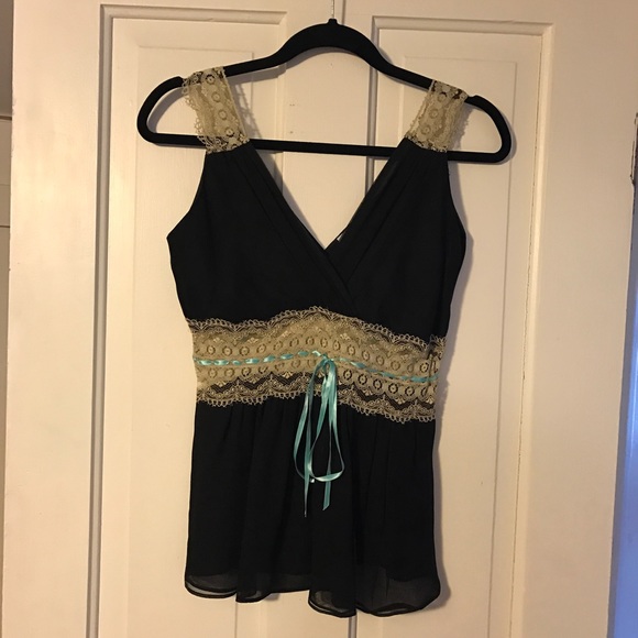 Miguelina black silk cami size small