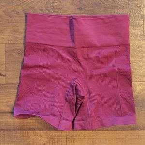 lululemon athletics Sculpt Short size 8