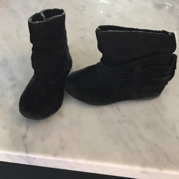 Toddler Black boots