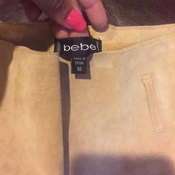 Clothes - Picture 2 of 4