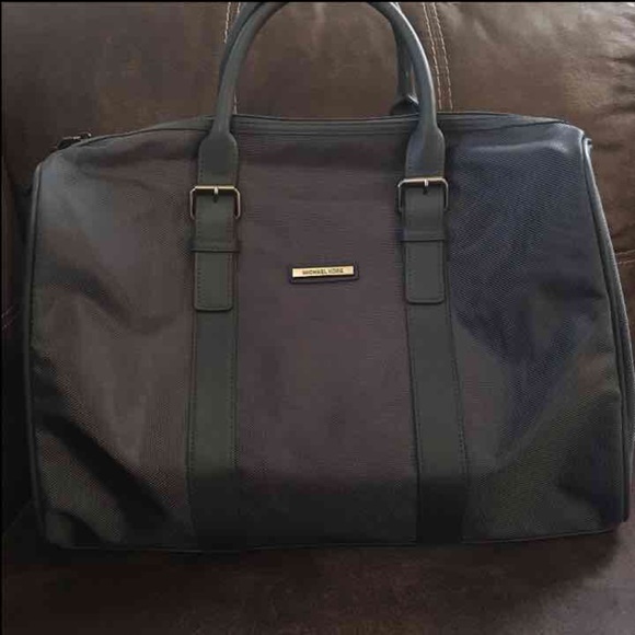 Michael Kors tote